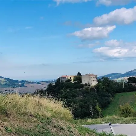 Locanda Delle Grotte Di Onferno 宾馆 *