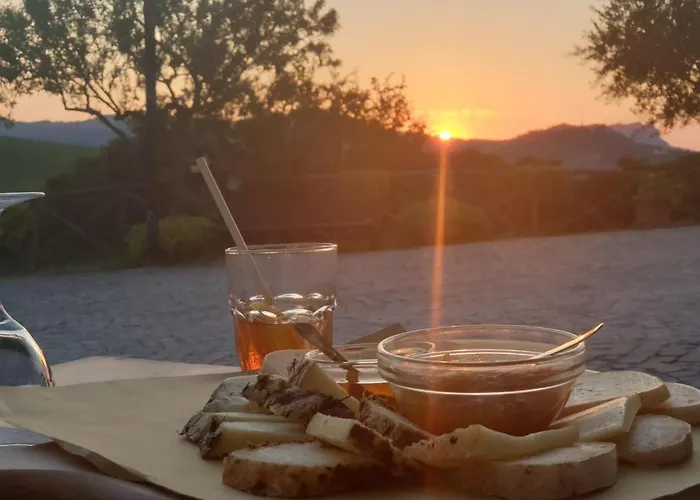 Locanda Delle Grotte Di Onferno * Gemmano