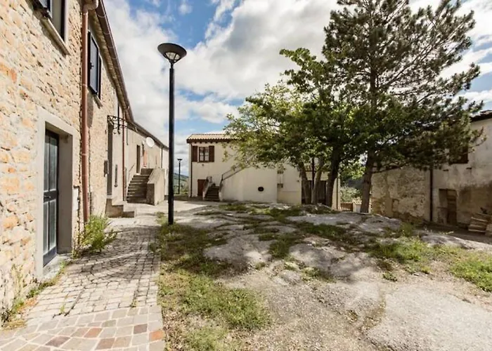 Kro Locanda Delle Grotte Di Onferno